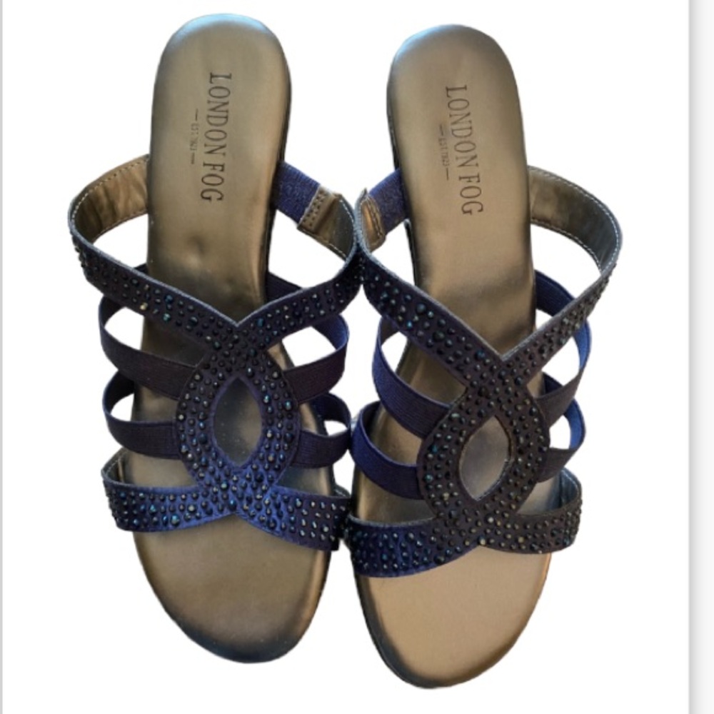 London Fog Sandals Worn Once☘️